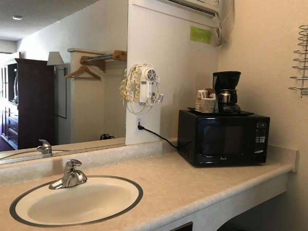 Penginapan Sungai image 13