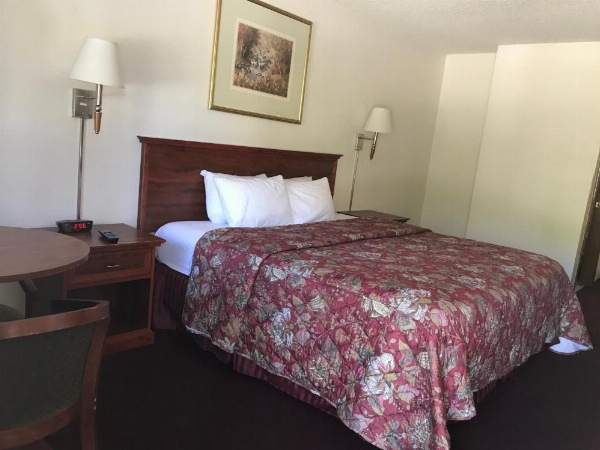 Penginapan Sungai image 14